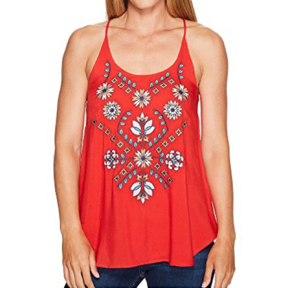 😘🌺 Floral & Geometric Red ✨Embroidered✨ Tank ❤️